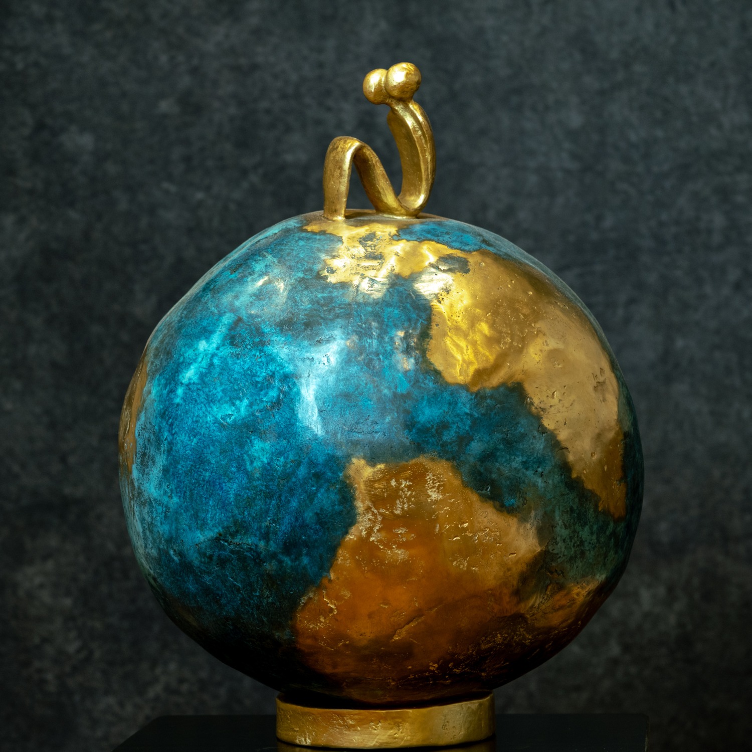 Gravity - Bronze - Liselotte Andersen - France