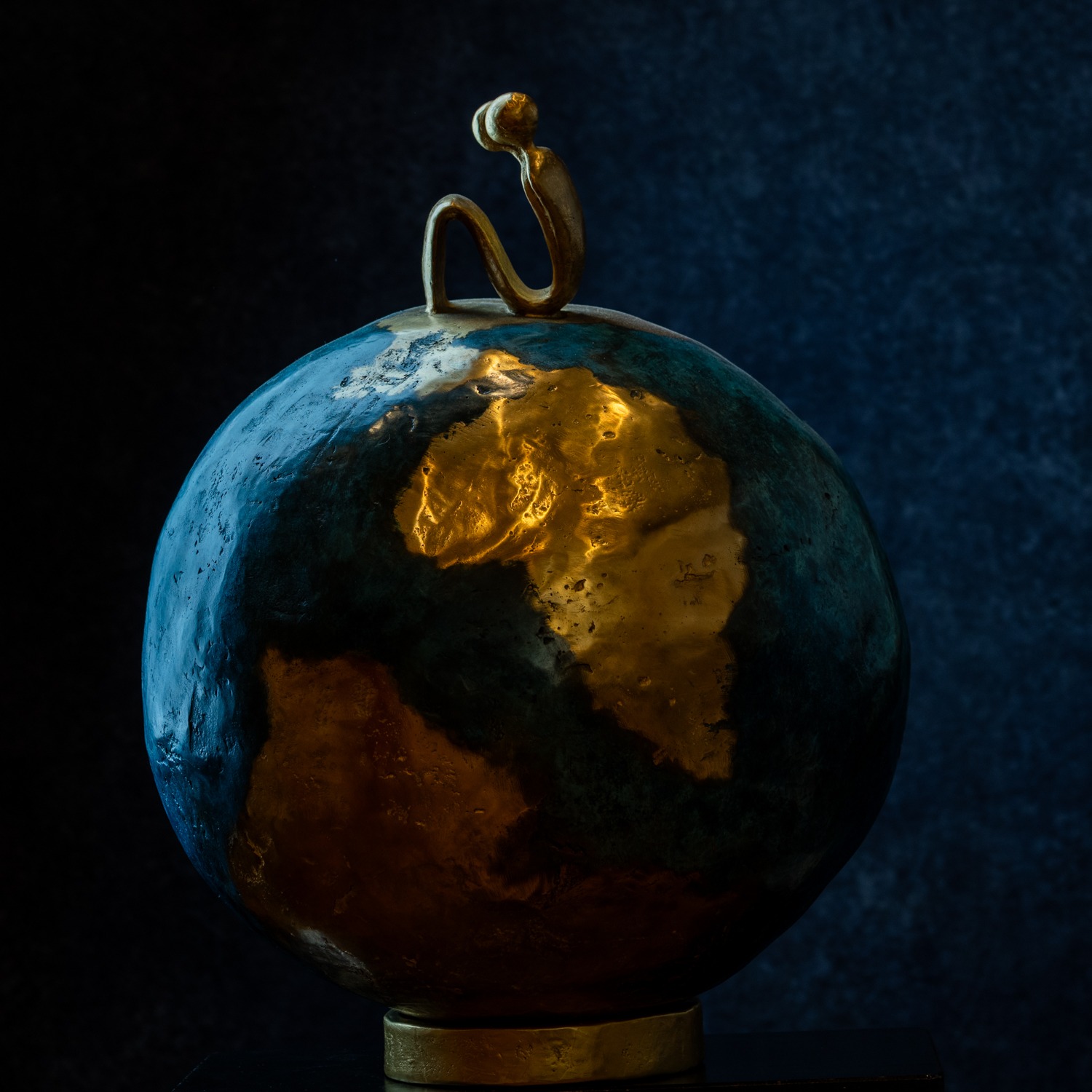 Gravity - Bronze - Liselotte Andersen - France